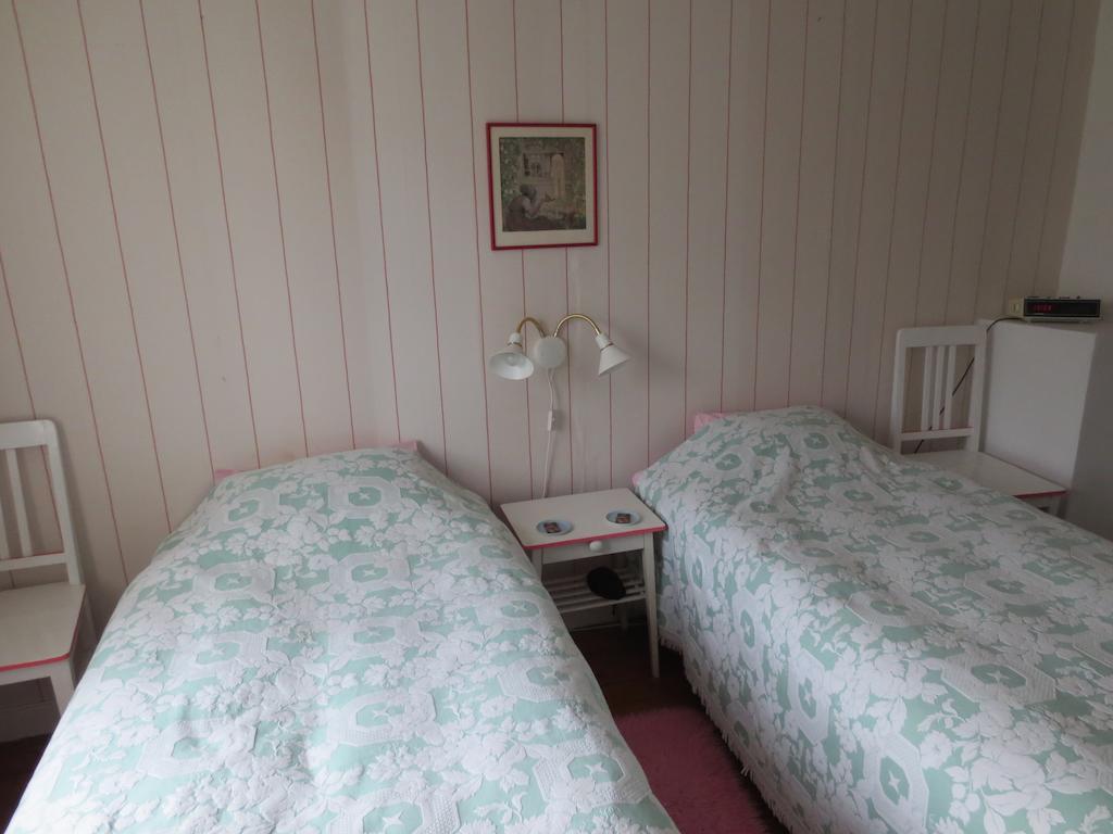 Sparrens Bed&Breakfast Fiskesa Zimmer foto